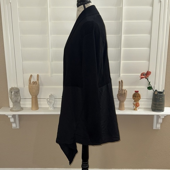 Torrid Long Sleeve Mixed Media Open Cardigan Black - Picture 3 of 9